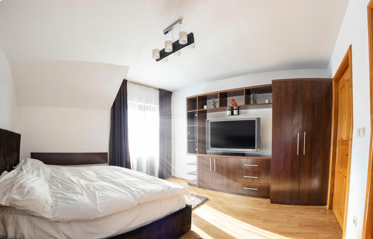 Villa Jack Buşteni